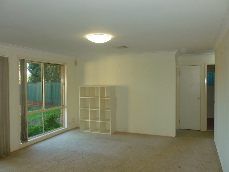 1 Peppertree Grove, Quakers Hill NSW 2763