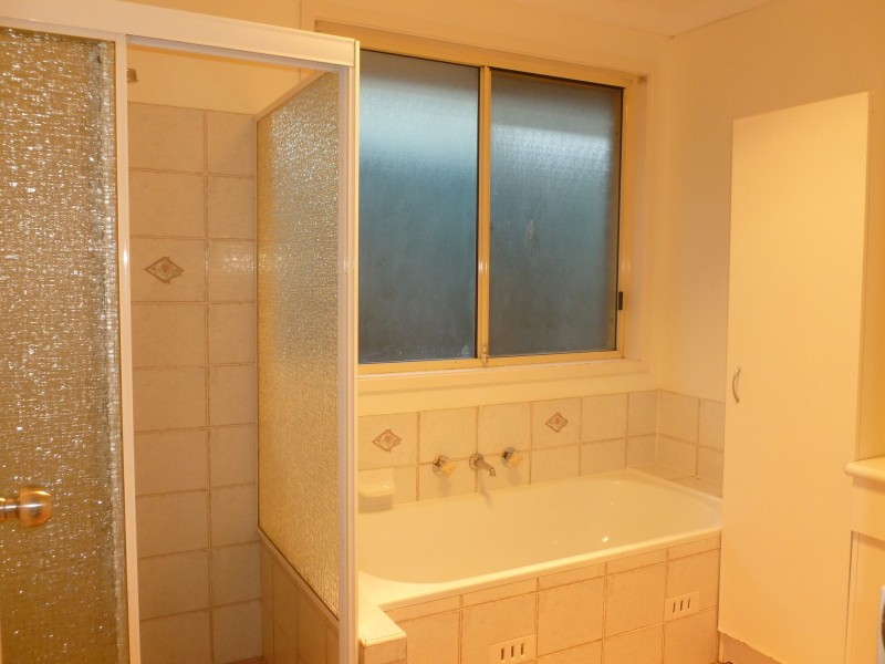 1 Peppertree Grove, Quakers Hill NSW 2763