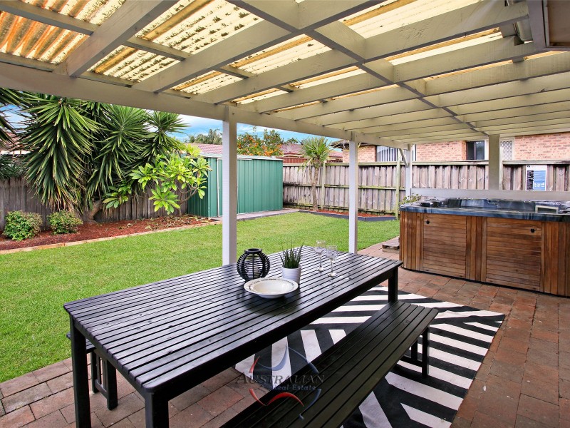 38 Unicombe Crescent, Oakhurst NSW 2761