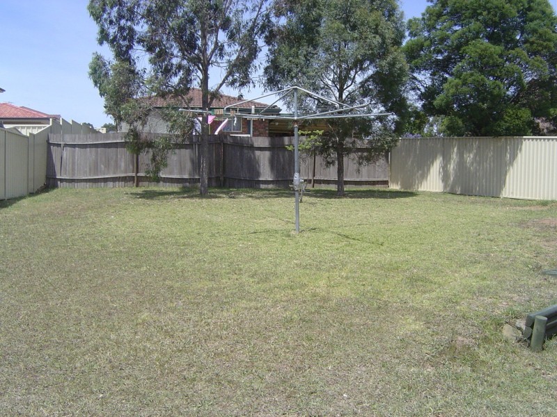 6 Melinz Place, Quakers Hill NSW 2763