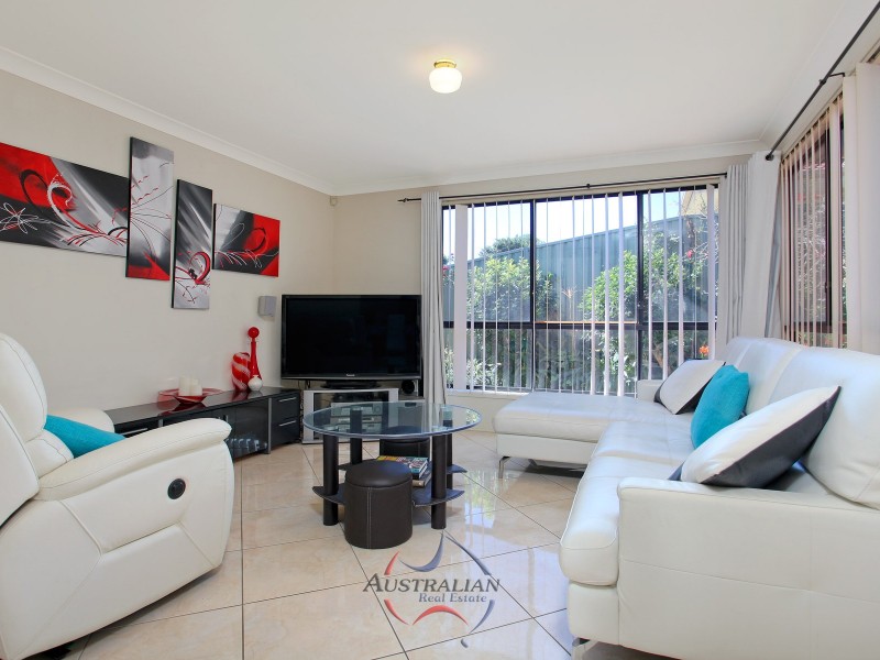 56 Aylward Avenue, Quakers Hill NSW 2763