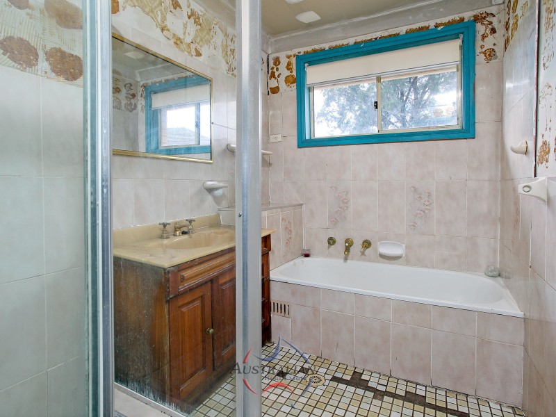 13 Harrow Street, Marayong NSW 2148