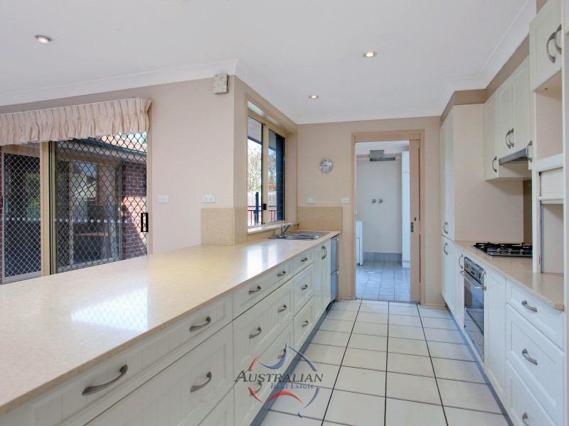 10 Croatia Place, Quakers Hill NSW 2763