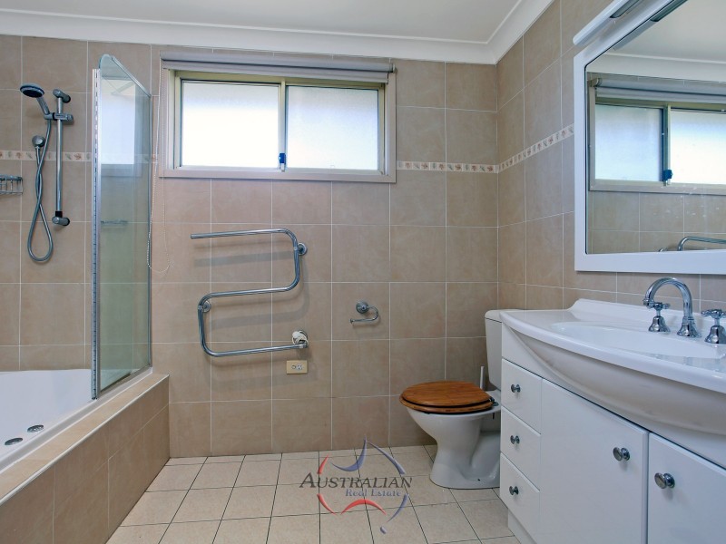 10 Croatia Place, Quakers Hill NSW 2763