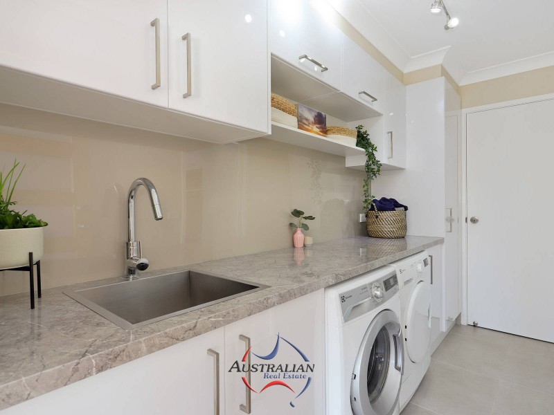 17 Catania Avenue, Quakers Hill NSW 2763