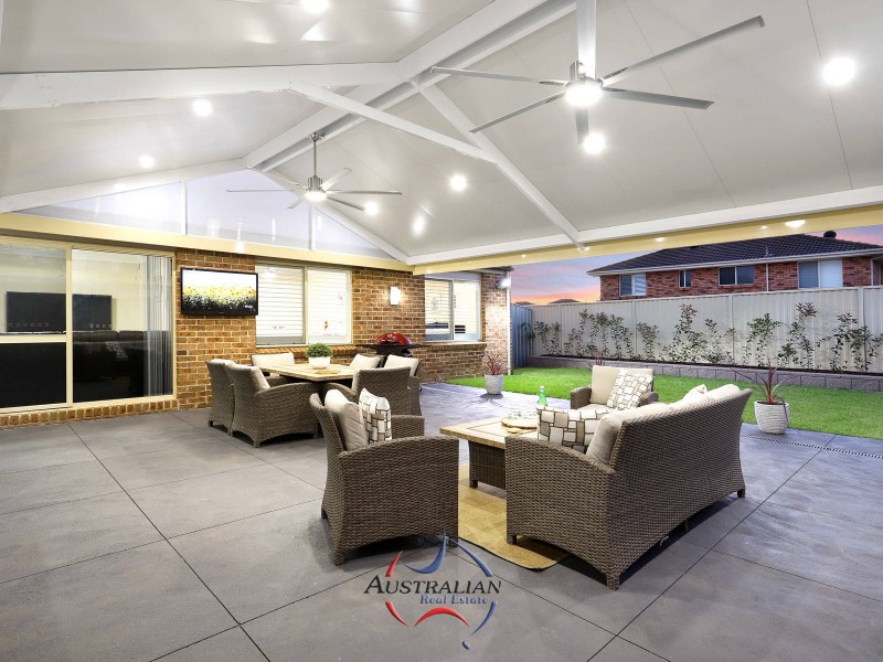 17 Catania Avenue, Quakers Hill NSW 2763