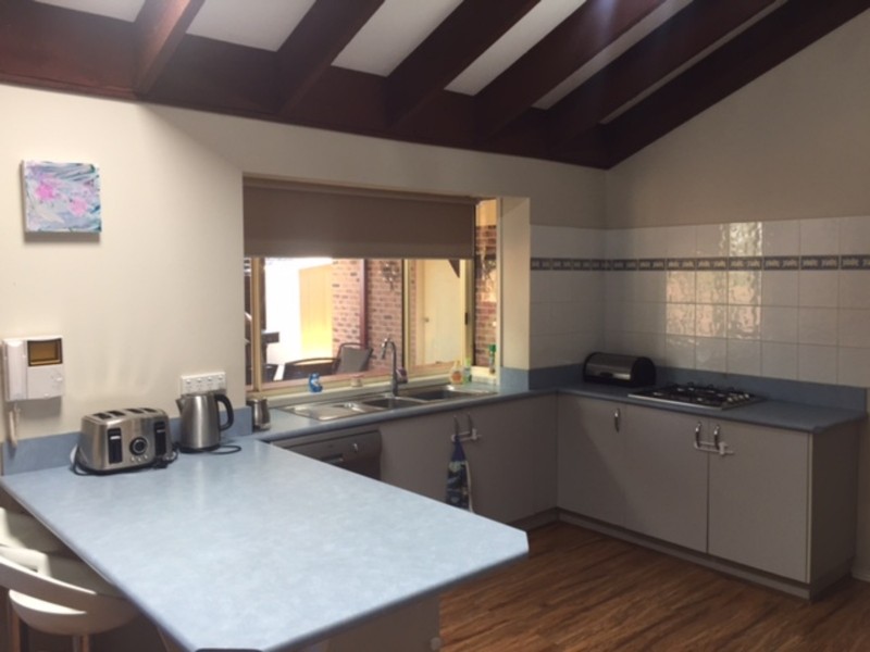 6 Cathan Street, Quakers Hill NSW 2763