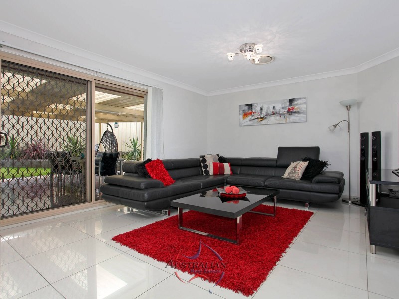 14 Flax Place, Quakers Hill NSW 2763