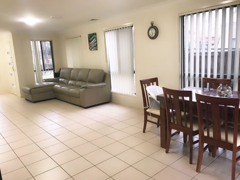 13 Tree Top Circuit, Quakers Hill NSW 2763