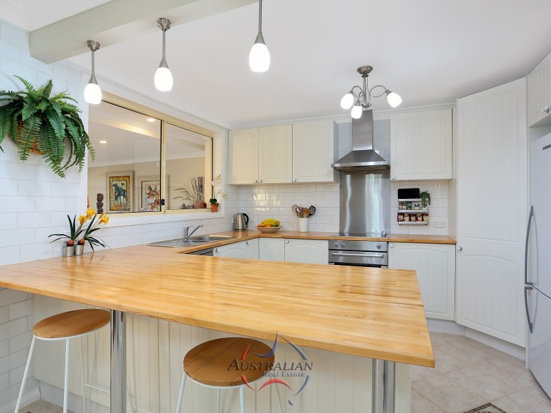 42 Brier Crescent, Quakers Hill NSW 2763