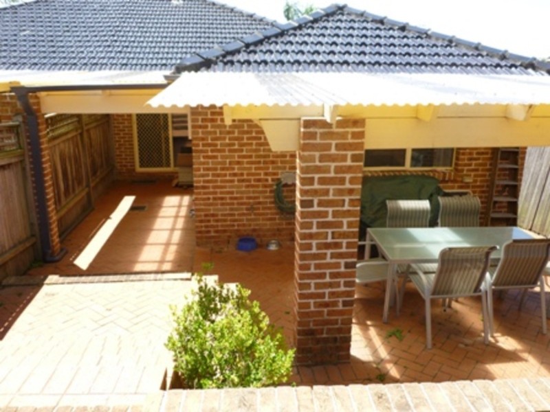 4B Rutledge Crescent, Quakers Hill NSW 2763