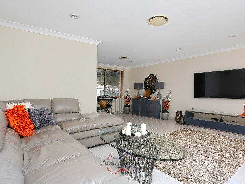 3 Blake Street, Quakers Hill NSW 2763