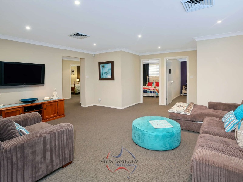 25 Tanzanite Street, Quakers Hill NSW 2763