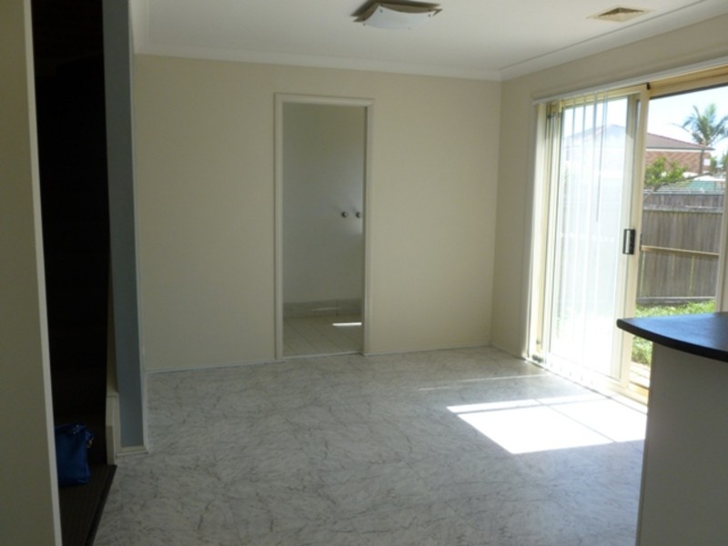 2/9 Kinnane Crescent, Acacia Gardens NSW 2763