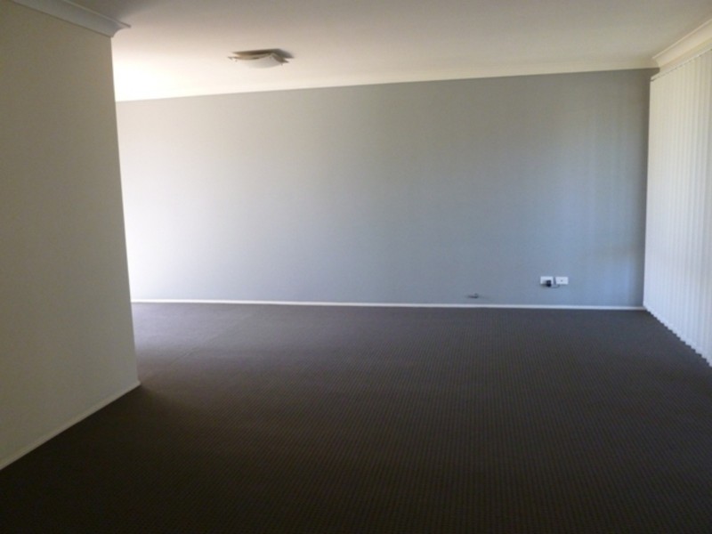 2/9 Kinnane Crescent, Acacia Gardens NSW 2763