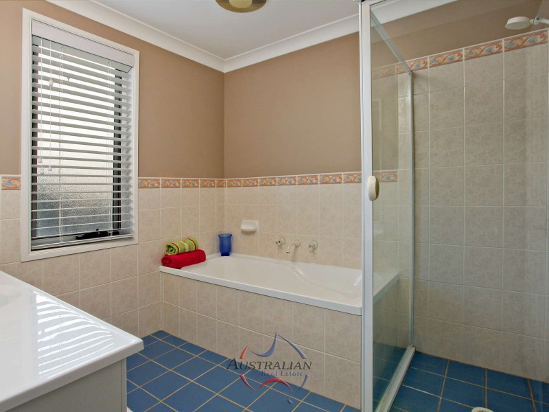 11 Hamlin Street, Quakers Hill NSW 2763
