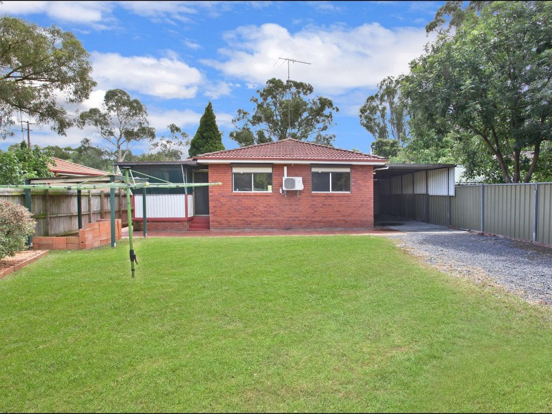 117 Railway Road, Quakers Hill NSW 2763
