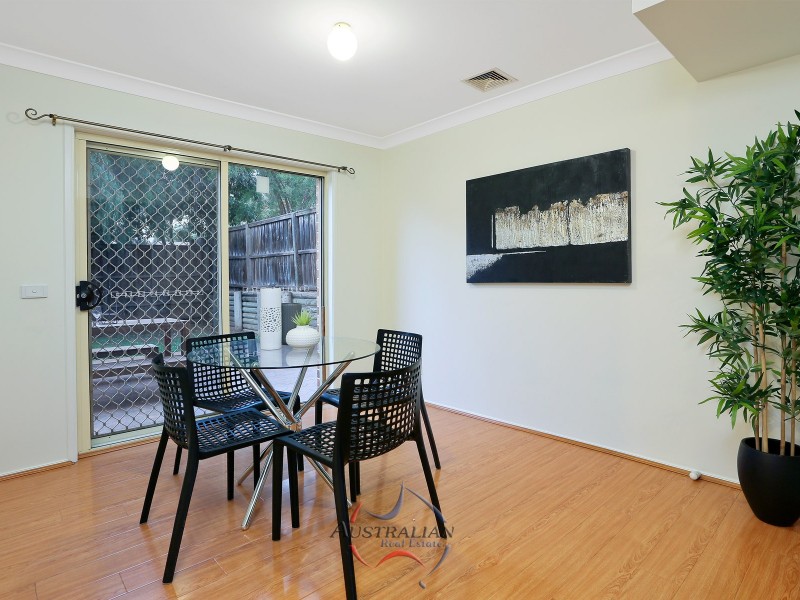 42 Highfield Road, Quakers Hill NSW 2763