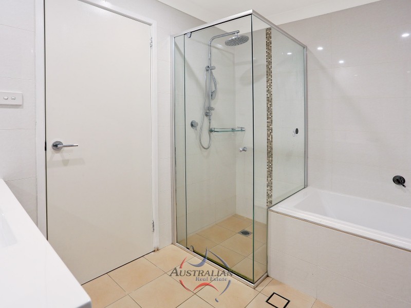 4 Yarraman Close, Quakers Hill NSW 2763