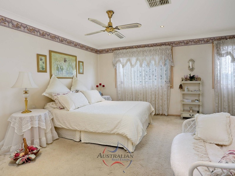 24 Prescott Circuit, Quakers Hill NSW 2763