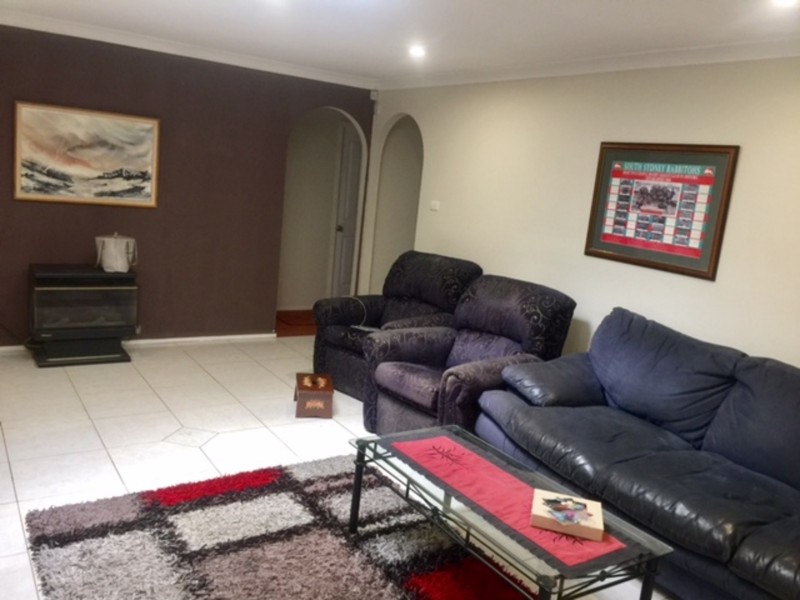 54 Sherridon Crescent, Quakers Hill NSW 2763