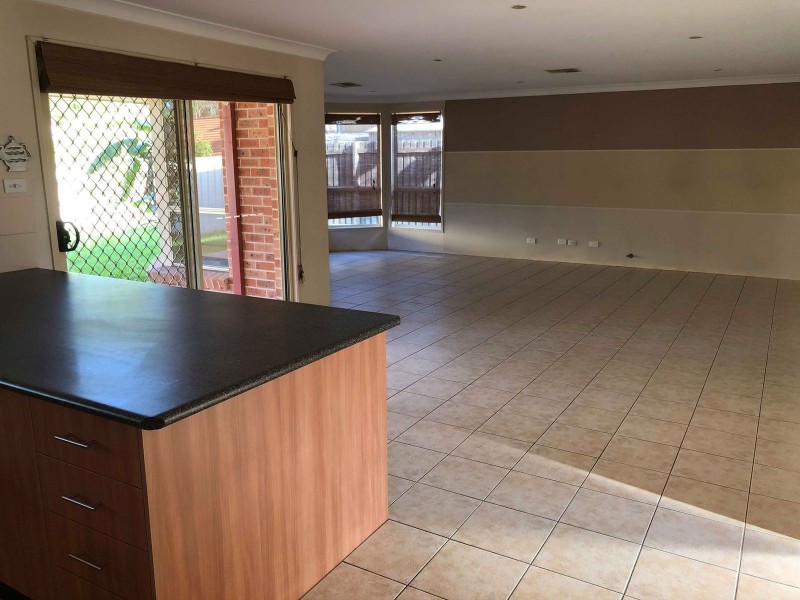 44 Sapphire Circuit, Quakers Hill NSW 2763