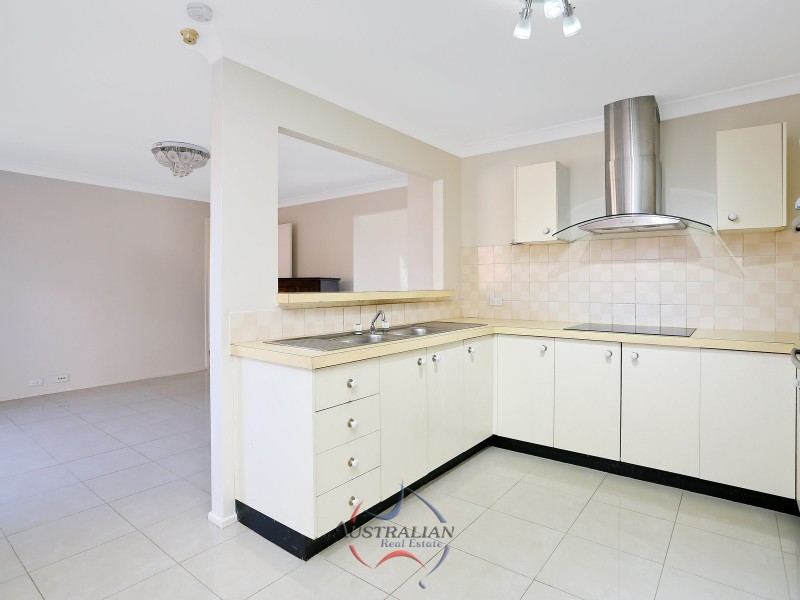 2  Cathan Street, Quakers Hill NSW 2763