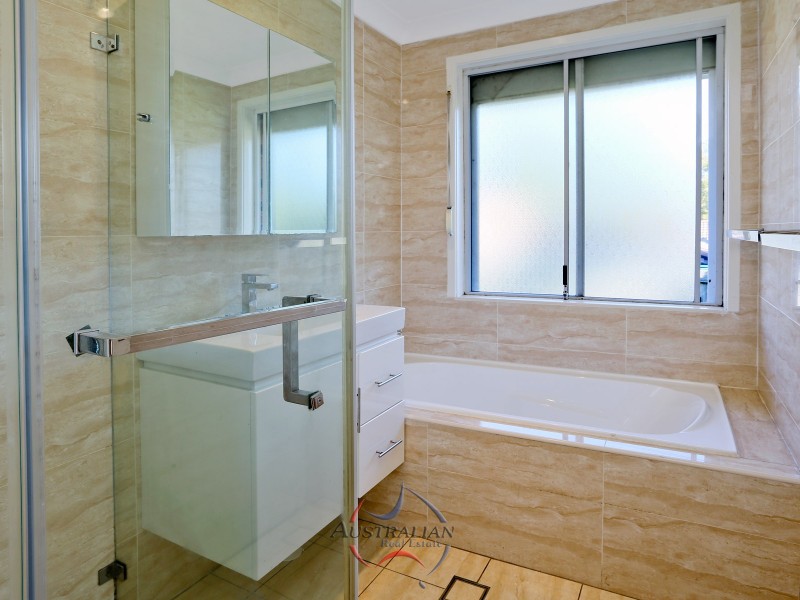 2  Cathan Street, Quakers Hill NSW 2763