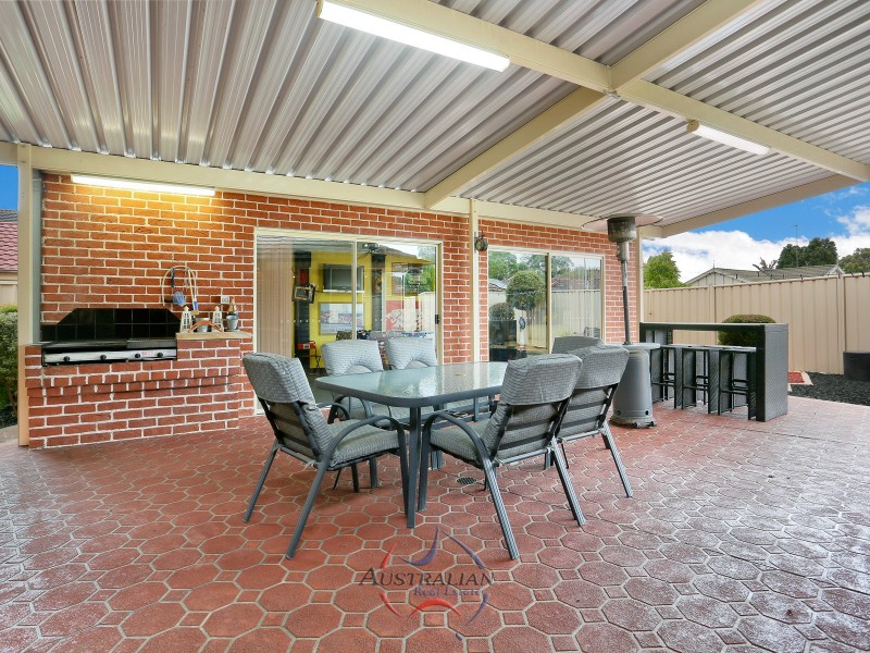 5 Kerstin Street, Quakers Hill NSW 2763