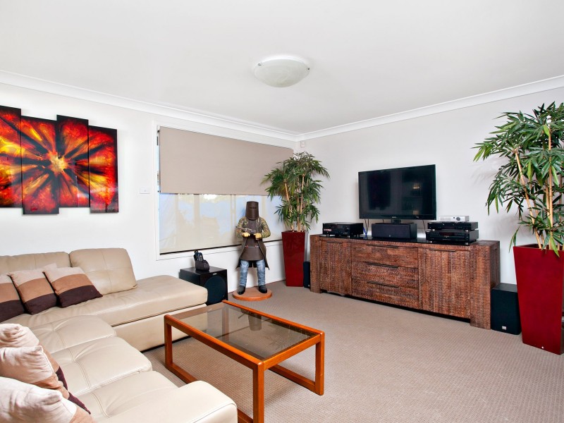 22 Cowper Circle, Quakers Hill NSW 2763