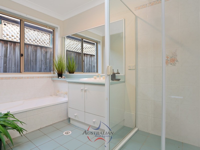 51 Canyon Drive, Stanhope Gardens NSW 2768