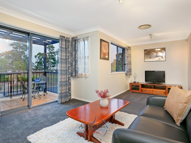 11 Tangerine Drive, Quakers Hill NSW 2763