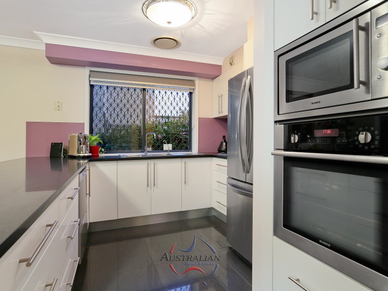 11 Tangerine Drive, Quakers Hill NSW 2763