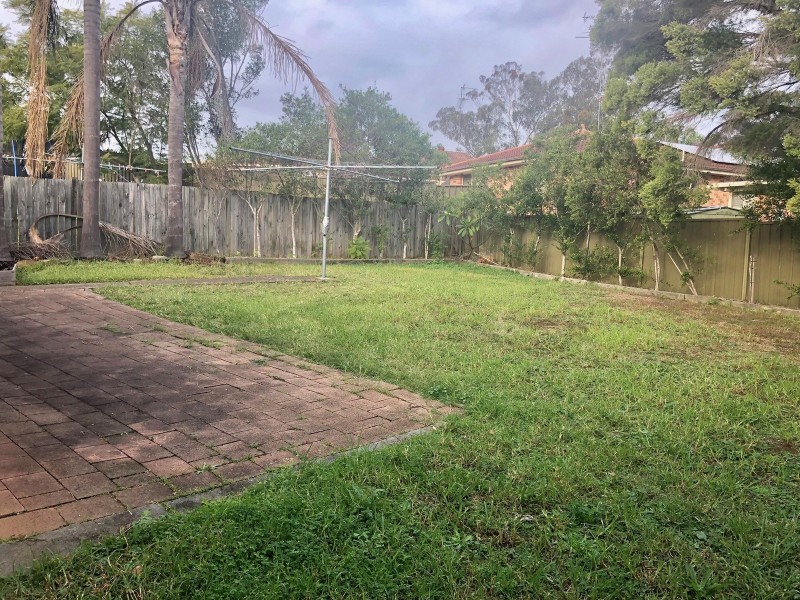 25 Woldhuis Street, Quakers Hill NSW 2763