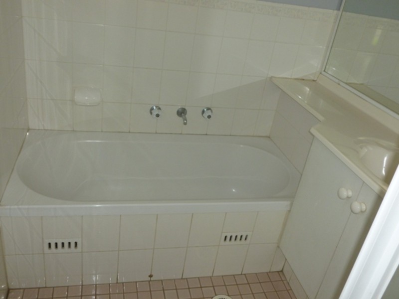 50 Torrance Crescent, Quakers Hill NSW 2763