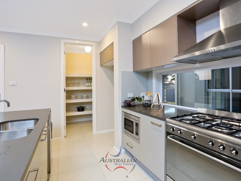 10a Tyla Crescent, Quakers Hill NSW 2763