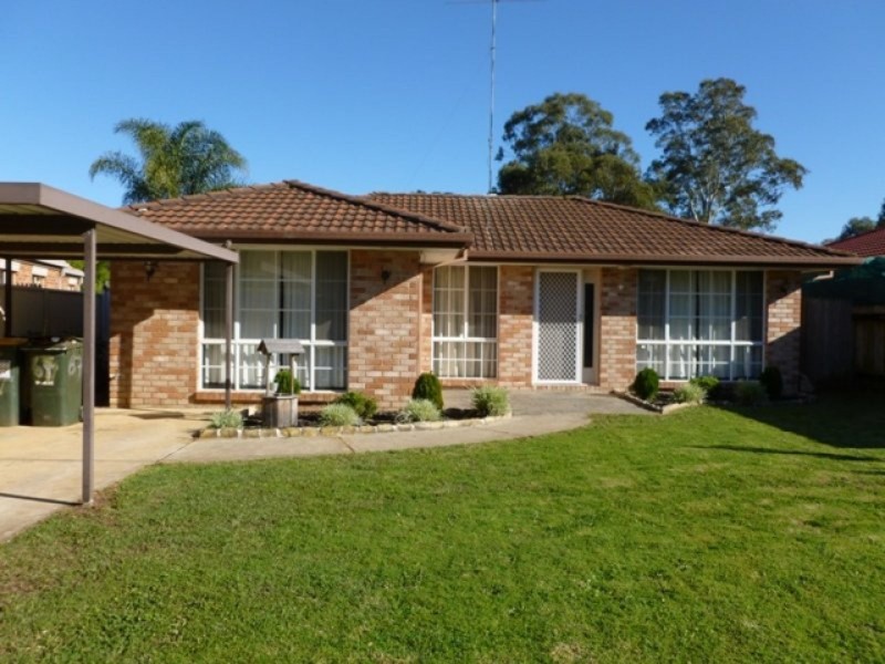 67 Foxwood Avenue, Quakers Hill NSW 2763