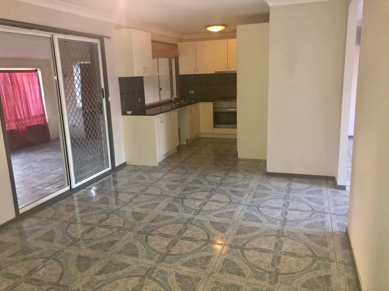 67 Foxwood Avenue, Quakers Hill NSW 2763