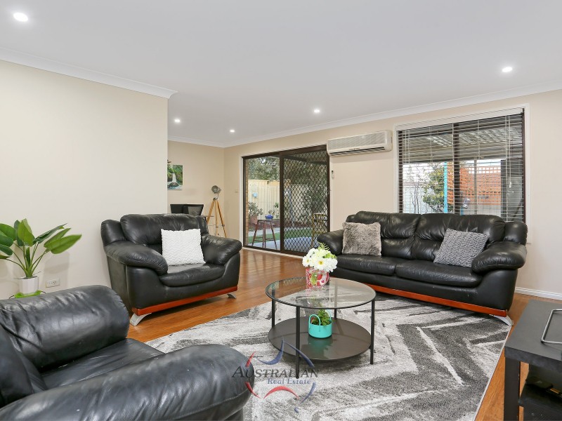 5 Milburn Street, Quakers Hill NSW 2763