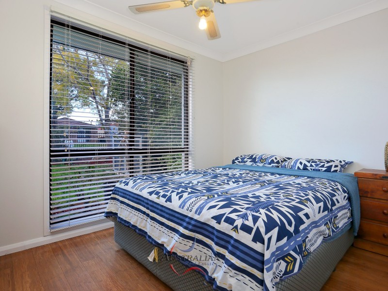 5 Milburn Street, Quakers Hill NSW 2763