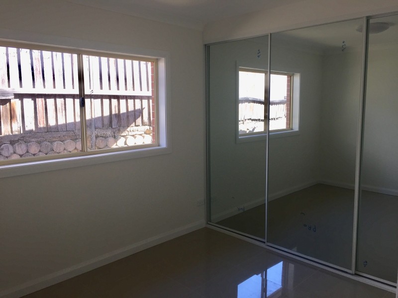 33a Gallop Grove, Lalor Park NSW 2147