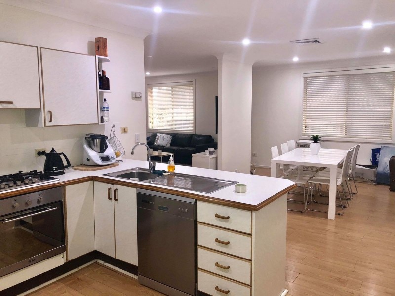 28a Aylward Avenue, Quakers Hill NSW 2763