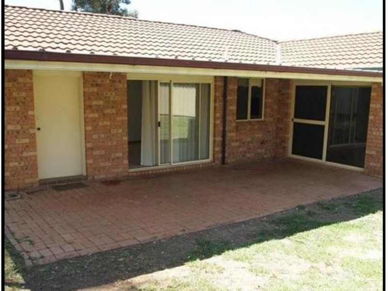 73 Pagoda Crescent, Quakers Hill NSW 2763