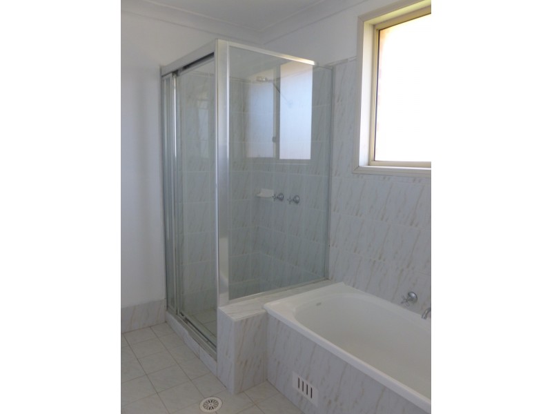 2/9 Kinnane Crescent, Acacia Gardens NSW 2763