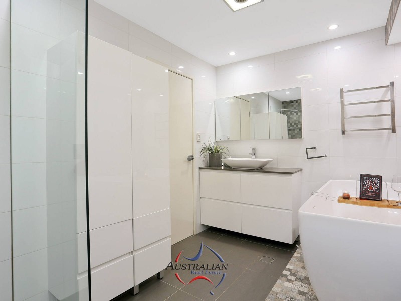 92 Summerfield Avenue, Quakers Hill NSW 2763