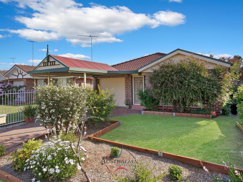 61 Manorhouse Blvd, Quakers Hill NSW 2763