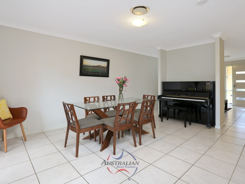 39 Tree Top Circuit, Quakers Hill NSW 2763