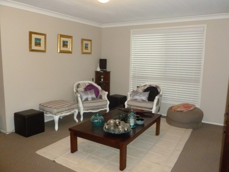 23B Pagoda Crescent, Quakers Hill NSW 2763