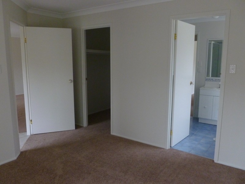 31 Sapphire Circuit, Quakers Hill NSW 2763