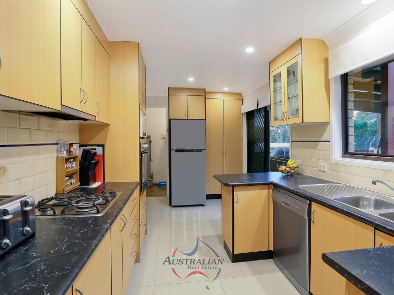 128 Madagascar Drive, Kings Park NSW 2148